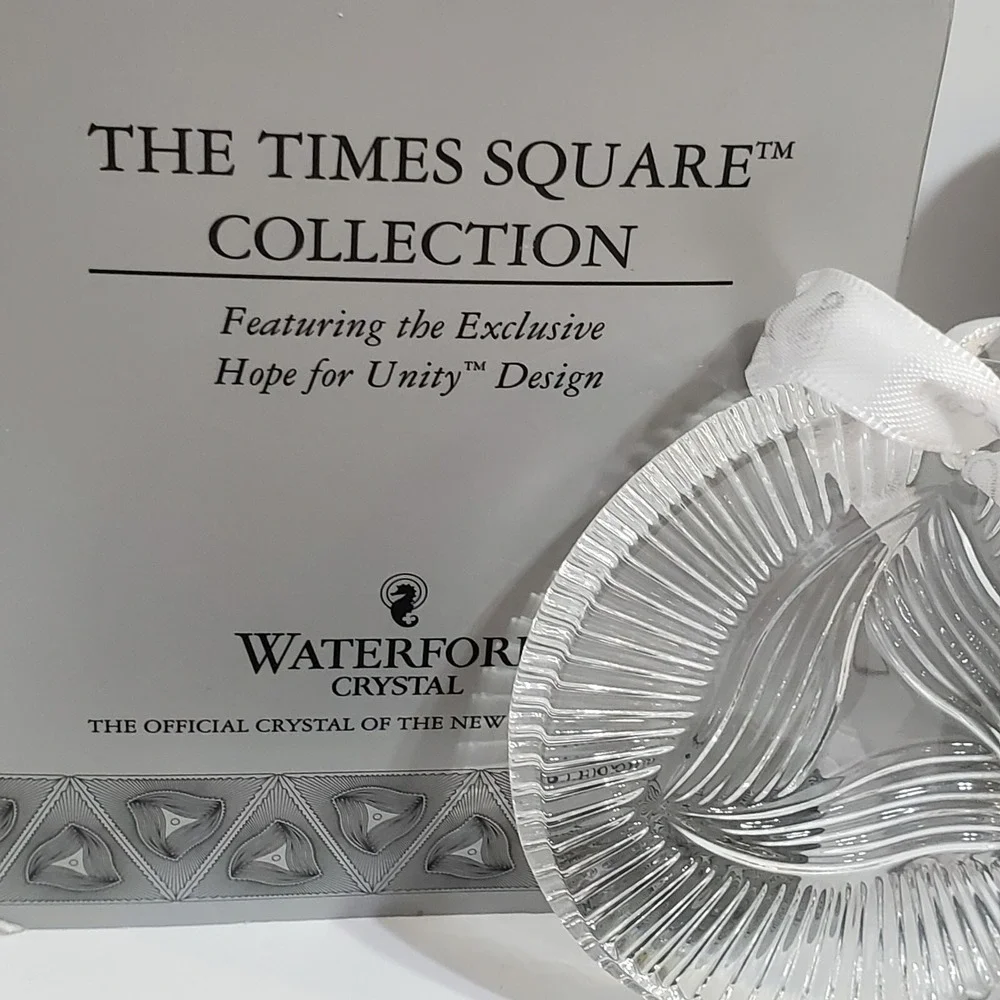 NEW 2004 Waterford Crystal TIMES SQUARE COLLECTION Ornament Hope‎ for Unity